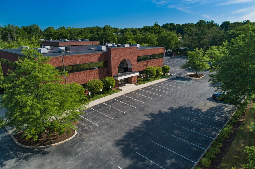 More Photos Of 1 Summit Ct, Fishkill Unknown For Lease