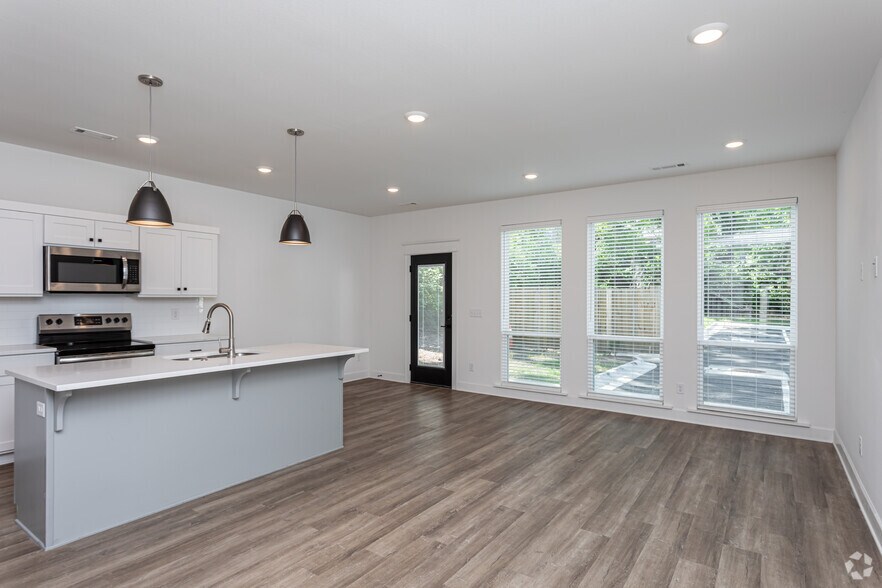 More Photos Of 1333 & 1339 W Mount Comfort Rd, Fayetteville Apartments For Sale