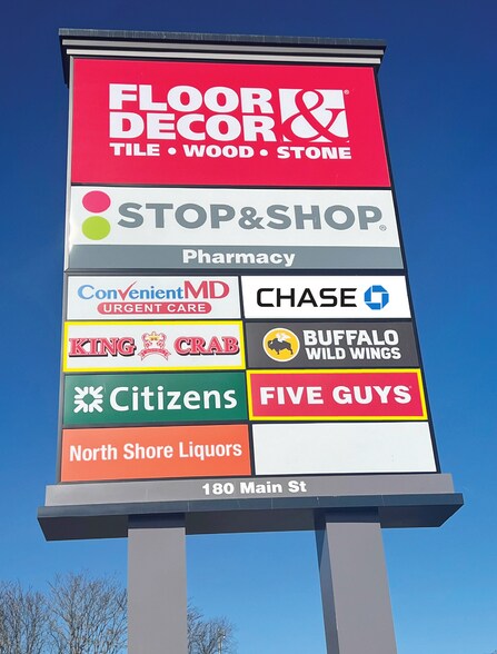 More Photos Of 164-180 Main St, Saugus Unknown For Lease