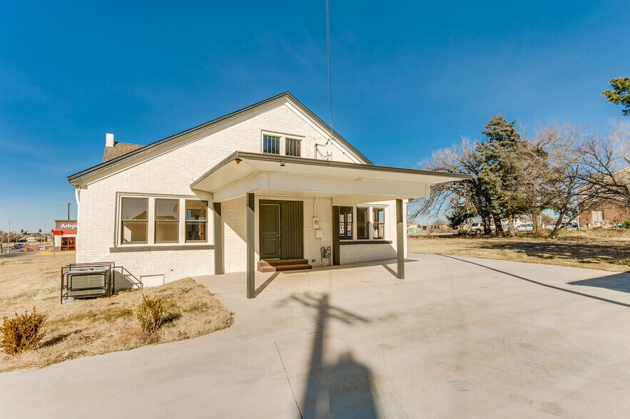 More Photos Of 608 E Eubanks St, Oklahoma City Office For Sale