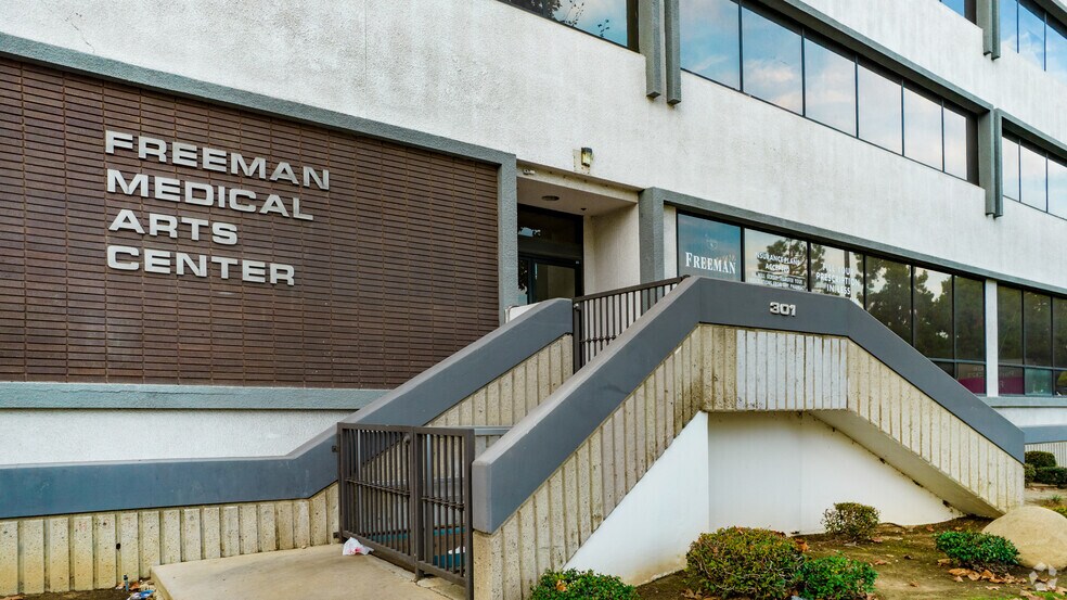 More Photos Of 301 N Prairie Ave, Inglewood Medical For Sale