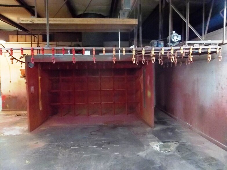 More Photos Of 1250 Tank Street, Neodesha Industrial For Sale