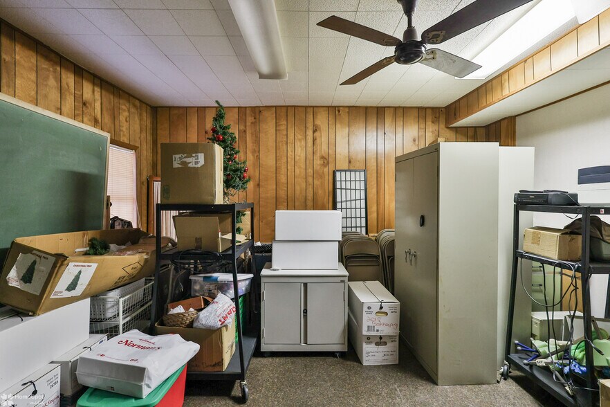 More Photos Of 419-437 W Emaus ave, Allentown General Retail For Sale