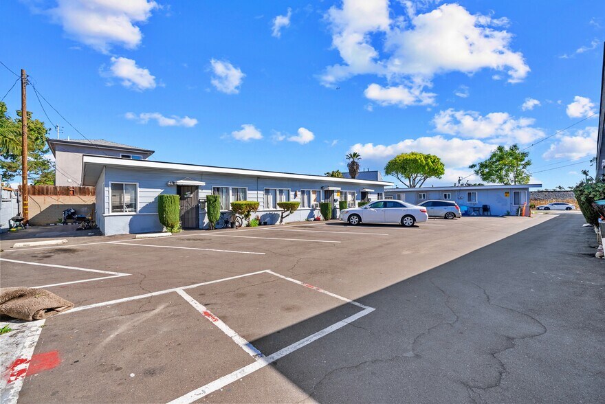 More Photos Of 9711-9717 Salt Lake Ave, South Gate Apartments For Sale