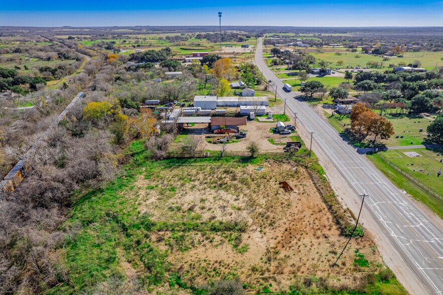 More Photos Of 1561 Pierce Street, Luling Land For Sale