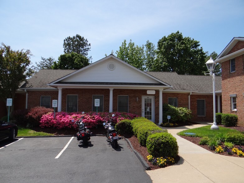 More Photos Of 30537 Potomac Way, Charlotte Hall Office For Lease