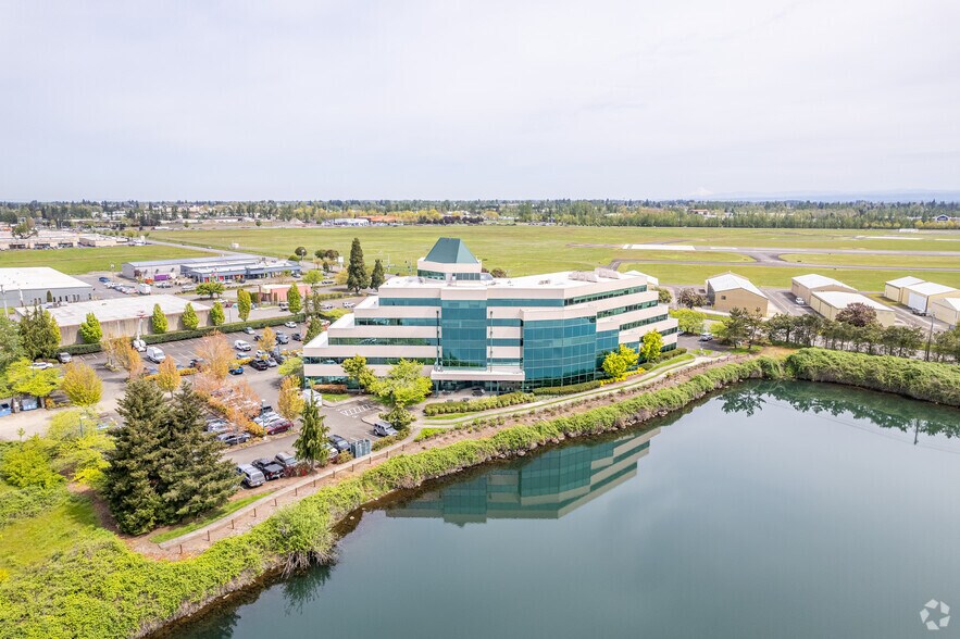 More Photos Of 2601 25th St SE, Salem Office For Lease