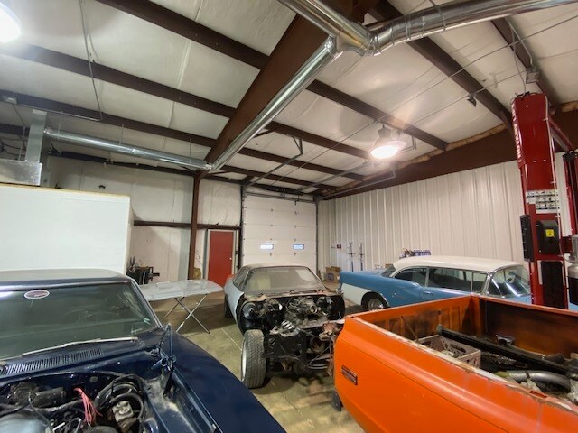 More Photos Of 1661 S Nebo Rd, Yorktown Warehouse For Sale
