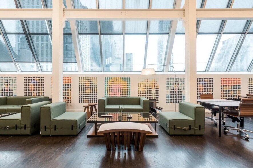 More Photos Of 25 W 39th St, New York Loft Creative Space For Lease