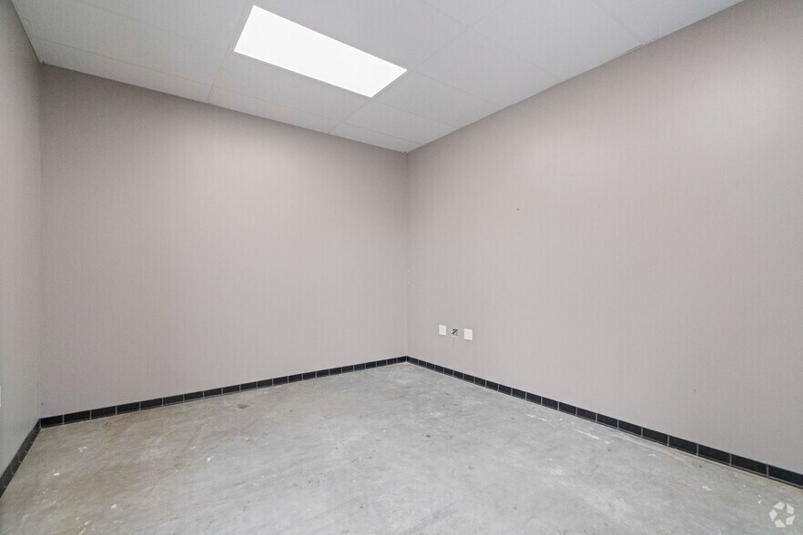 More Photos Of 19005 FM 529, Cypress Unknown For Lease