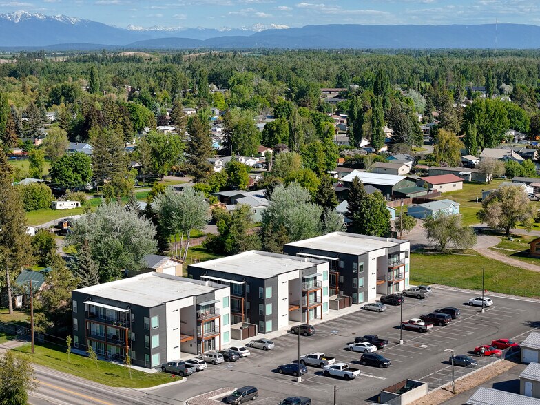 More Photos Of 128 E Evergreen Dr, Kalispell Apartments For Sale