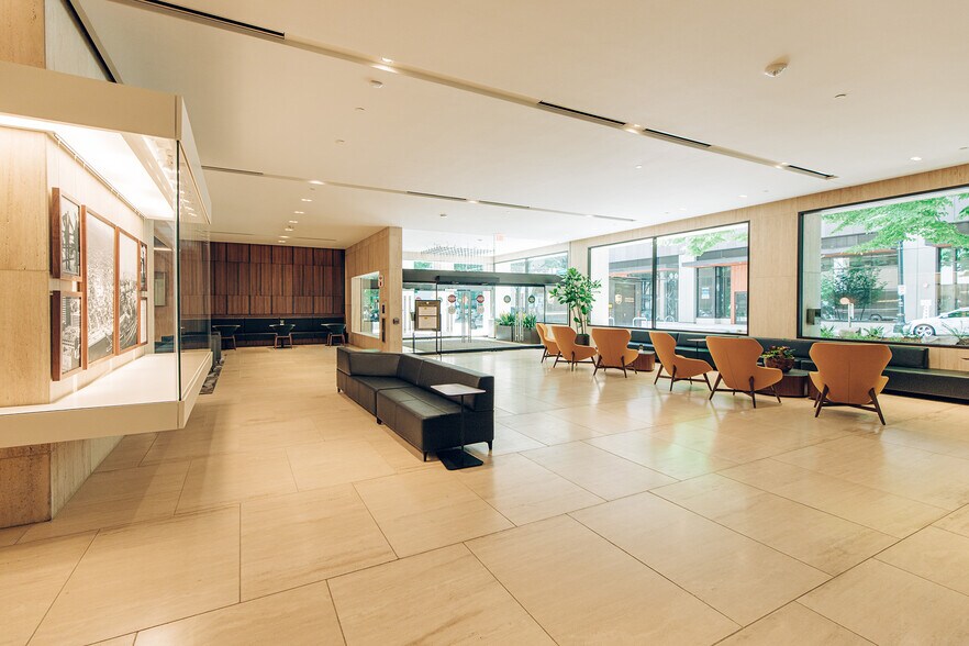 More Photos Of 111 SW Columbia St, Portland Office For Lease