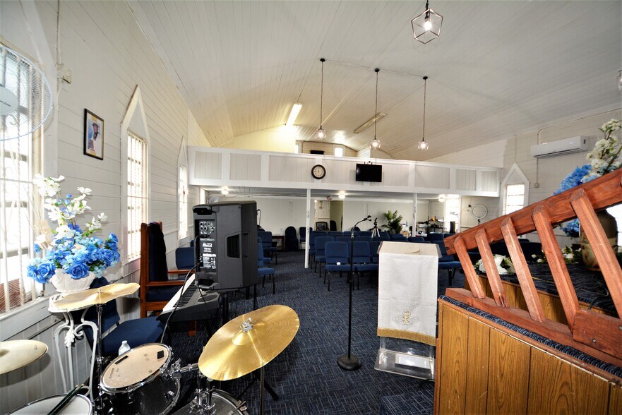 More Photos Of 6600 NW 15th Ave, Miami Religious Facility For Sale