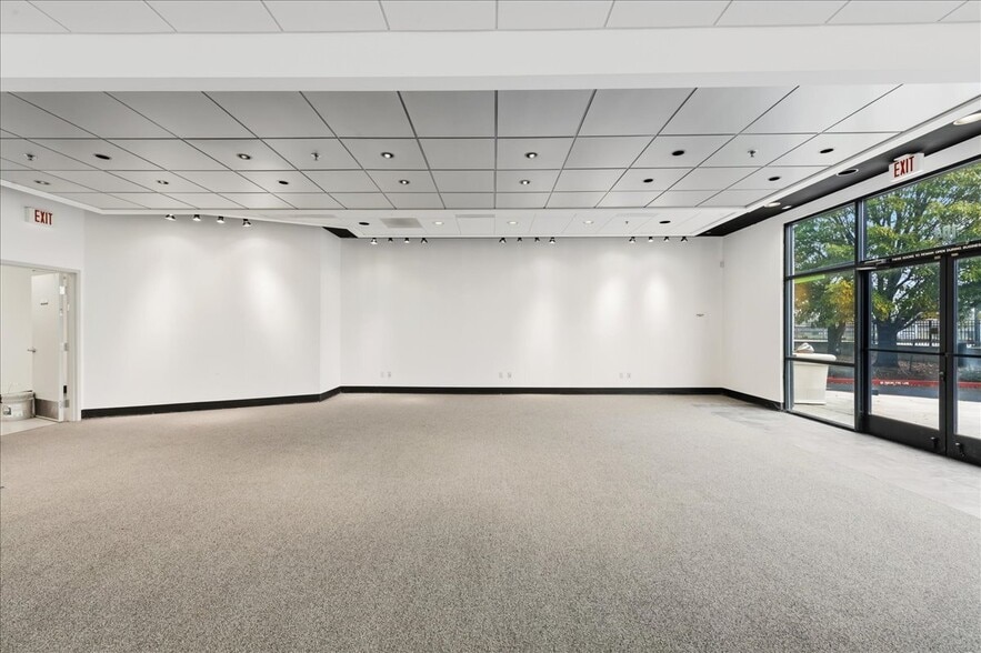 More Photos Of 1213-1275 California Ave, Pittsburg Unknown For Lease