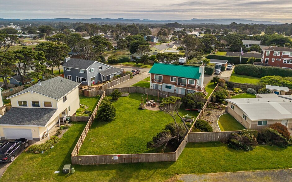 More Photos Of Ocean Dr SW @ Jackson Ave SW, Bandon Land For Sale