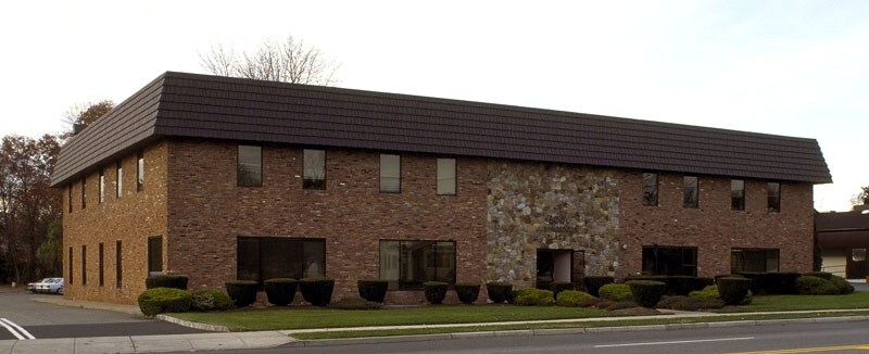 More Photos Of 600 S Livingston Ave, Livingston Office For Lease