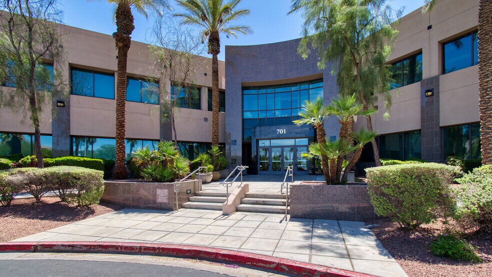 More Photos Of 701 N Green Valley Pky, Henderson Medical For Lease