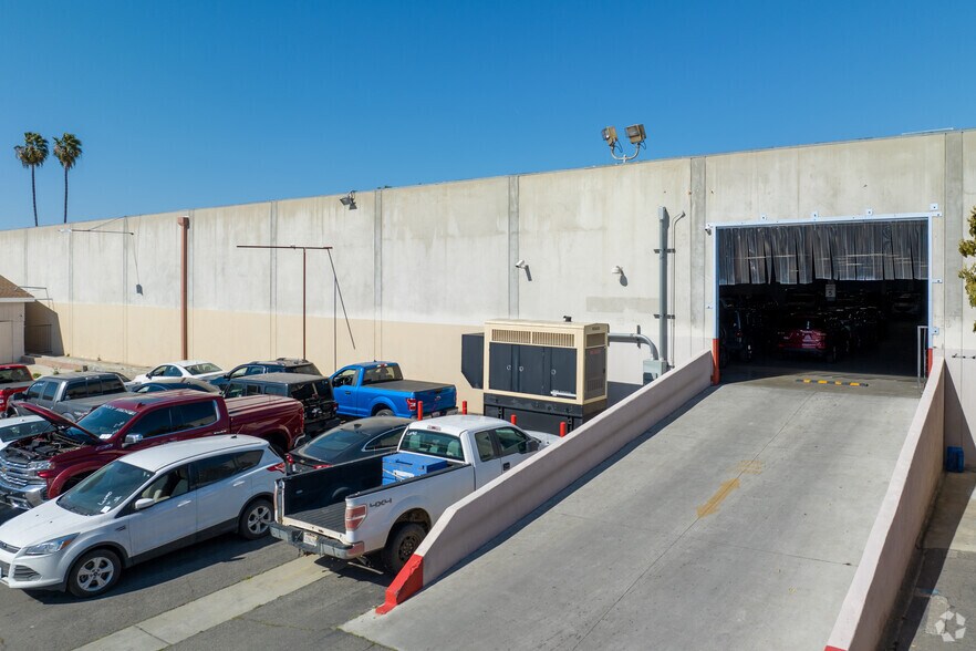 More Photos Of 13210 S Normandie Ave, Gardena Warehouse For Sale