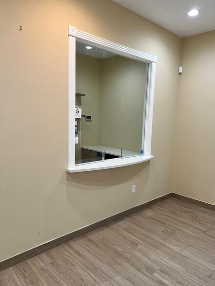 More Photos Of 116 Eldridge Rd, Sugar Land Unknown For Lease