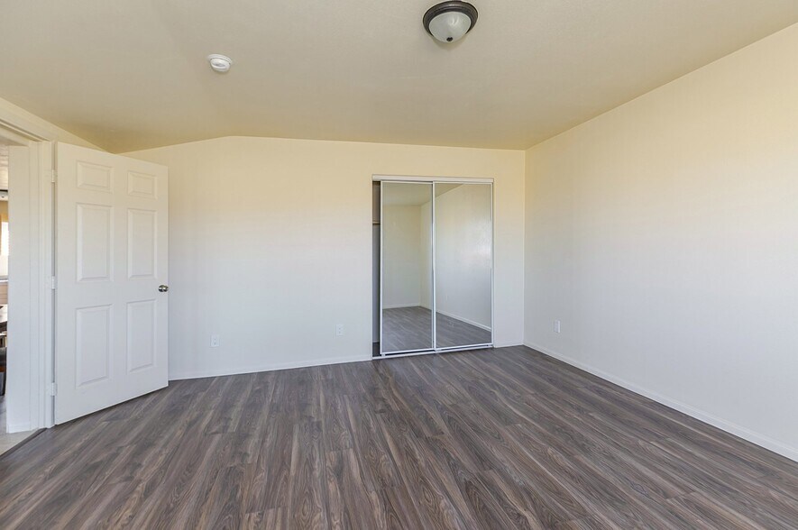 More Photos Of 39010 12th St E, Palmdale Industrial For Sale