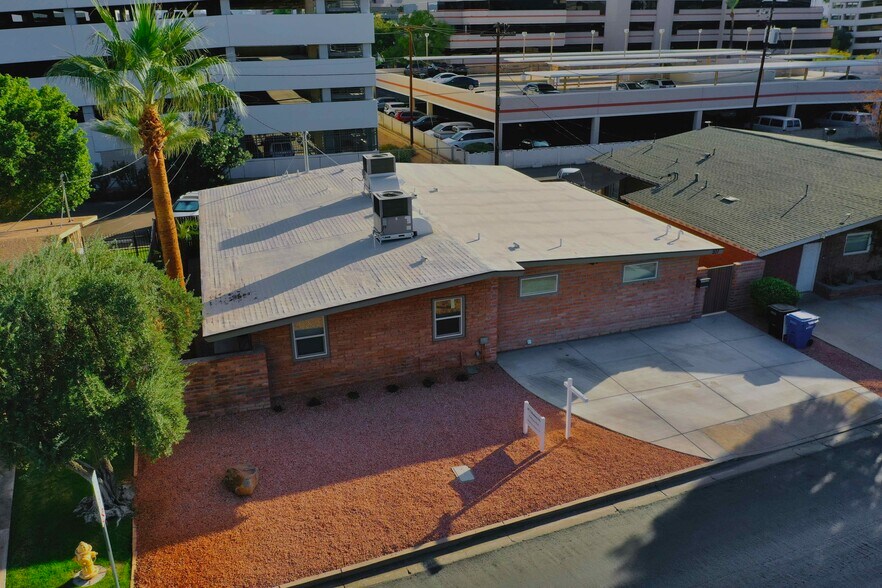 More Photos Of 207 E Monterey Way, Phoenix Office Residential For Sale