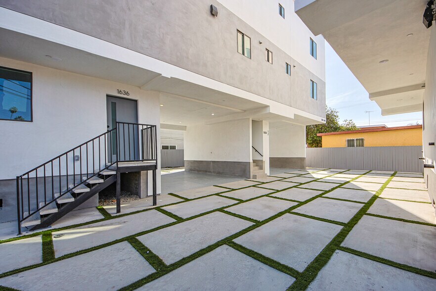 More Photos Of 1636 Longwood Ave, Los Angeles Apartments For Sale