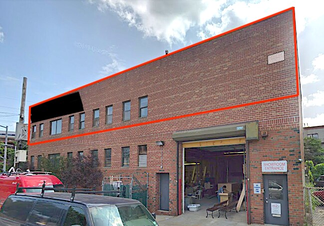 More Photos Of 4202 Astoria Blvd, Astoria Service For Lease