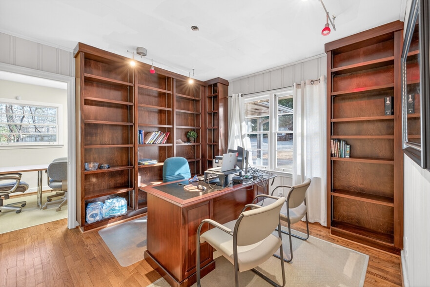 More Photos Of 1393 Church St, Decatur Office Residential For Sale