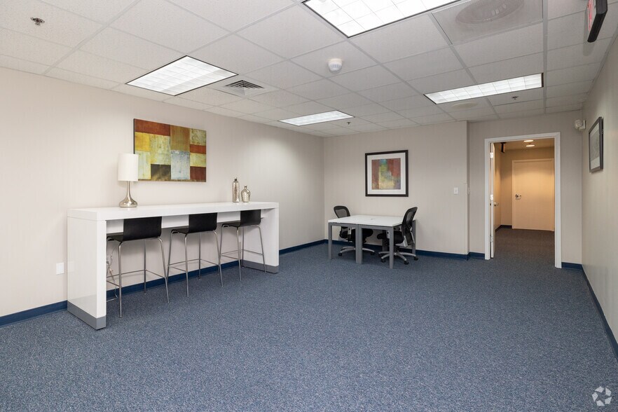 More Photos Of 16 Biltmore Ave, Asheville Coworking Space