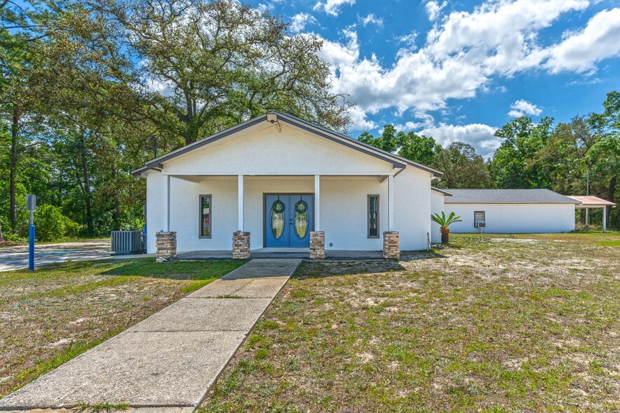 More Photos Of 17457 US-331, Freeport Specialty For Sale