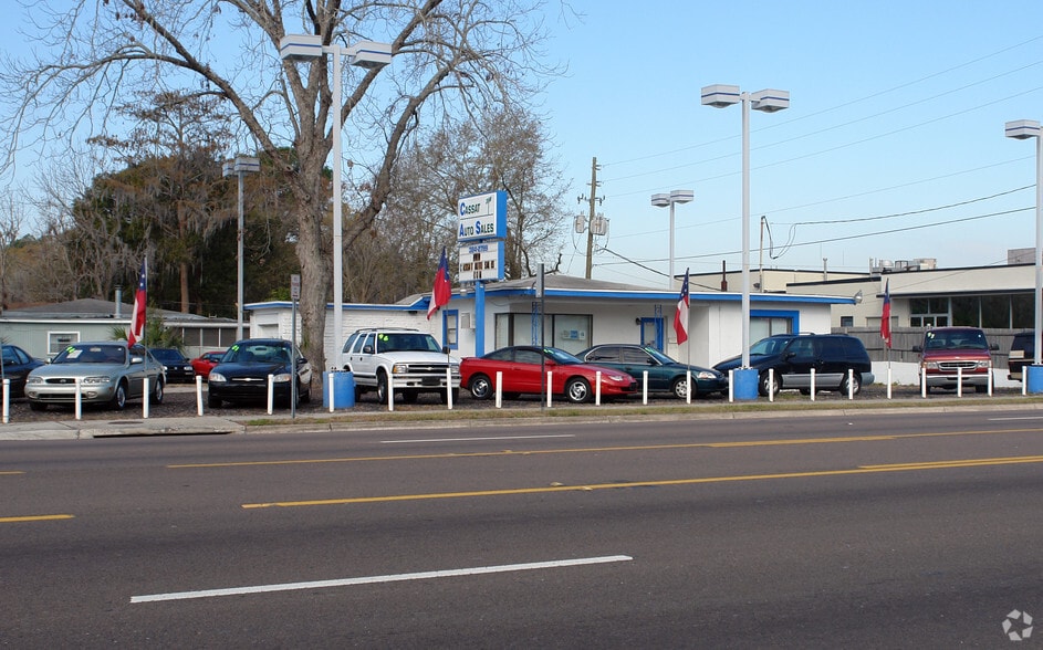 More Photos Of 1758 Cassat Ave, Jacksonville Auto Dealership For Sale