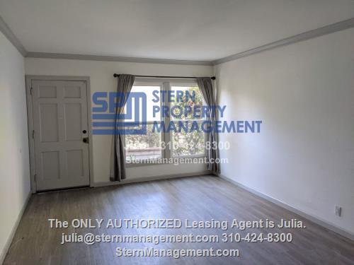 More Photos Of 6127 Romaine St, Los Angeles Apartments For Sale