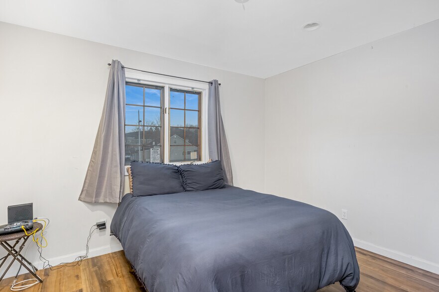 More Photos Of 6254 Main St, Tannersville Restaurant For Sale