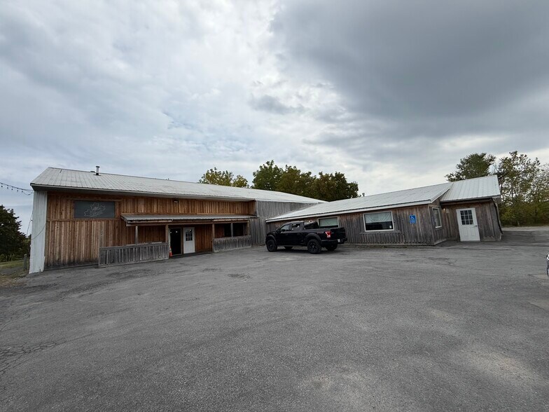 More Photos Of 10 Ruth St, Vernon General Retail For Sale