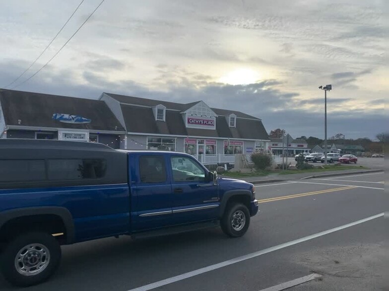 More Photos Of 517-525 Main St, West Yarmouth Storefront For Lease