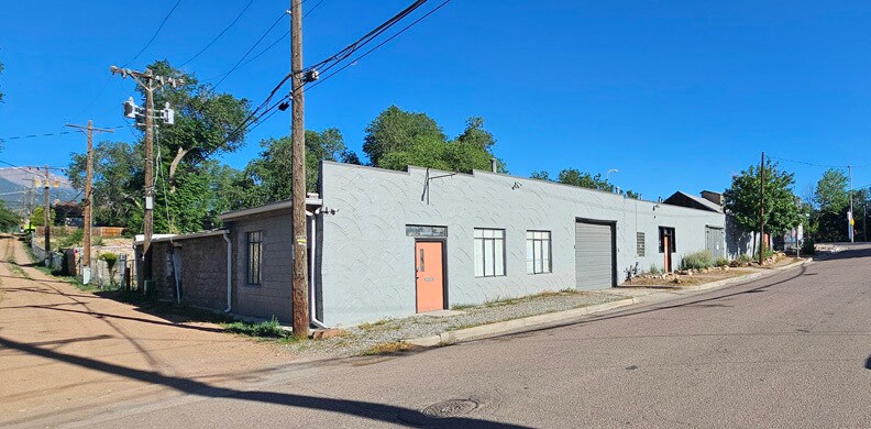 More Photos Of 106 S Chestnut St, Colorado Springs General Retail For Sale