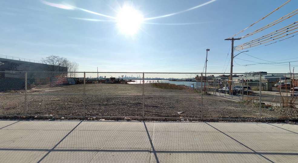 Primary Photo Of 20-08 119th Street, College Point Land For Lease