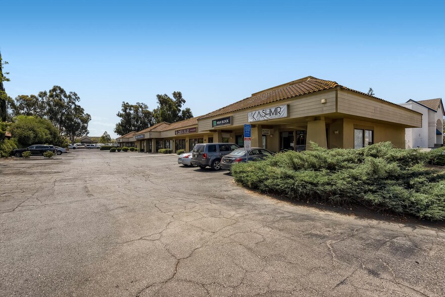 More Photos Of 1735 Main St, Ramona Freestanding For Lease
