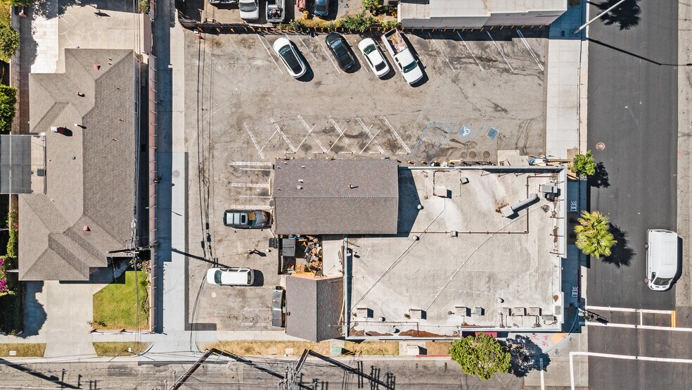 More Photos Of 3960 W 104th St, Inglewood Storefront For Sale