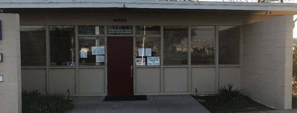 More Photos Of 10953 14th Ave, Armona Office For Sale