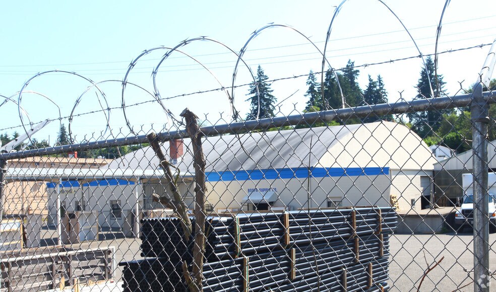 More Photos Of 3405 11th St, Bremerton Warehouse For Sale