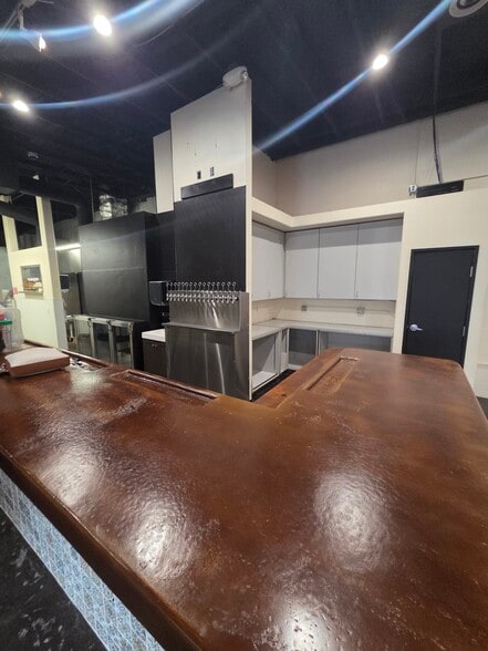 More Photos Of 21900 SW Alexander Ln, Sherwood Office For Lease