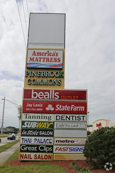 More Photos Of 4708-4878 Cortez Rd W, Bradenton Unknown For Lease