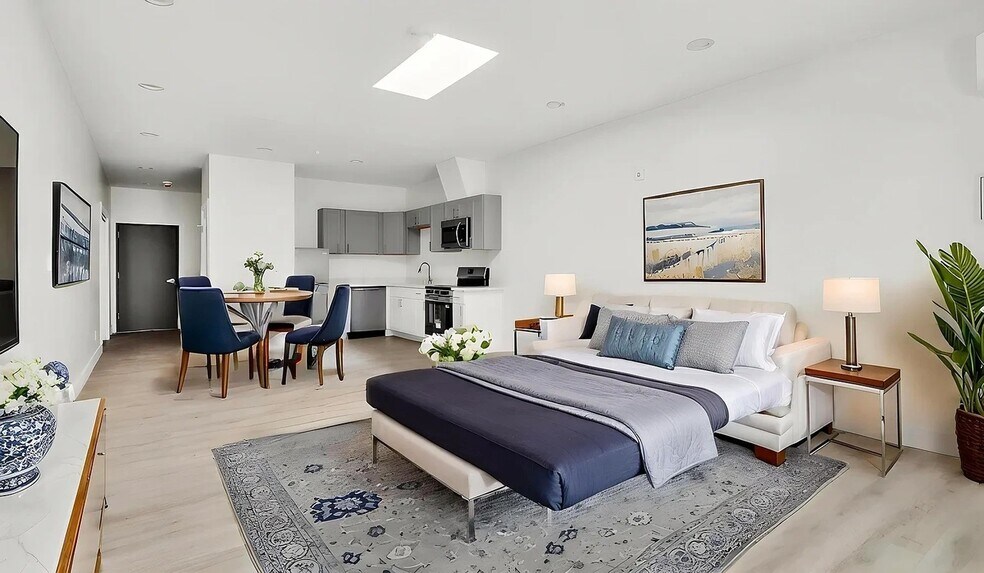 More Photos Of 3000 T St, Sacramento Apartments For Sale