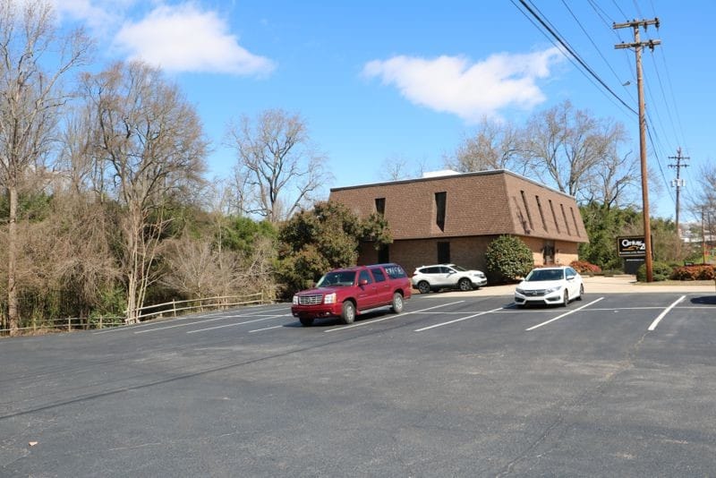 More Photos Of 333 Wade Hampton Blvd, Greenville Medical For Sale