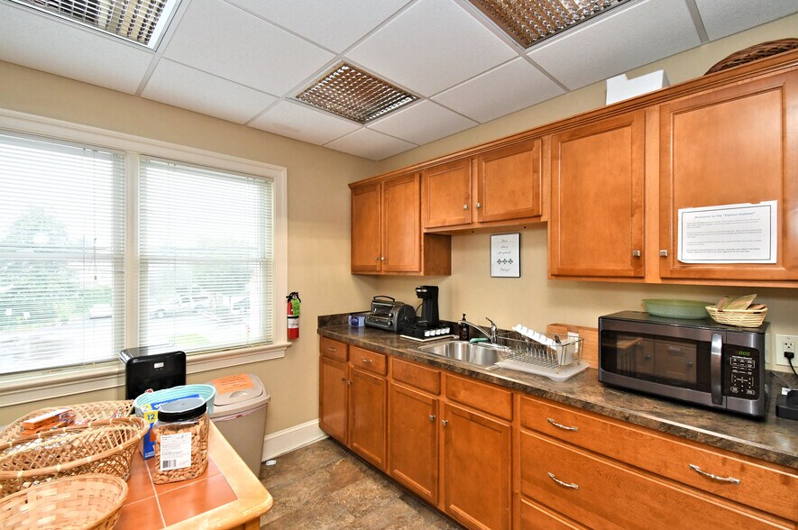 More Photos Of 206 N Main St, Souderton Freestanding For Sale