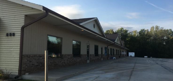 More Photos Of 555 Bay View Rd, Mukwonago Loft Creative Space For Lease