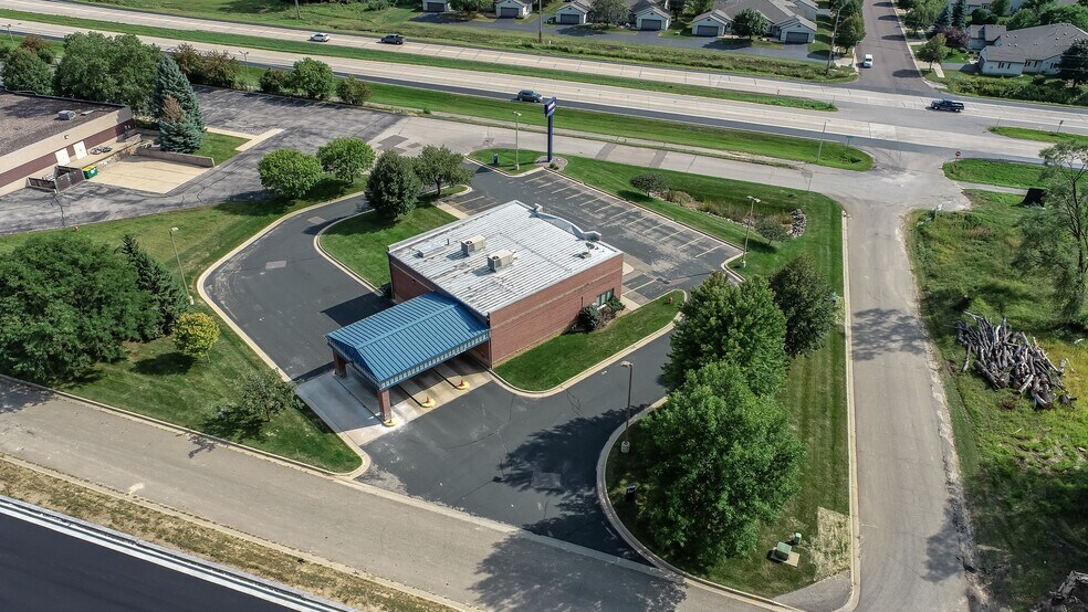 More Photos Of 3376 Northern Valley Pl NE, Rochester Office For Sale