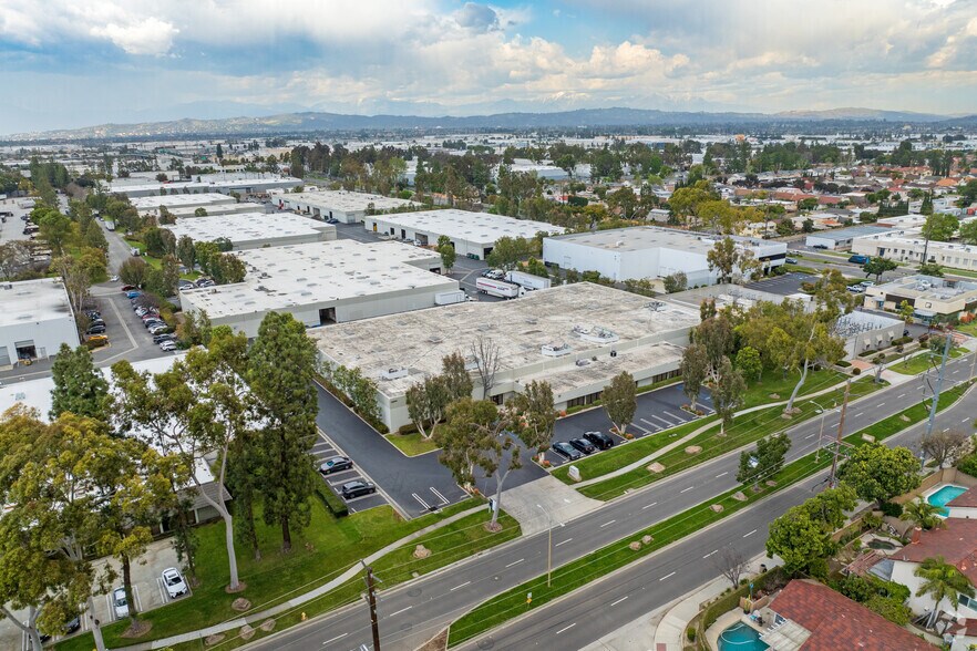 More Photos Of 13311-13317 166th St, Cerritos Manufacturing For Lease