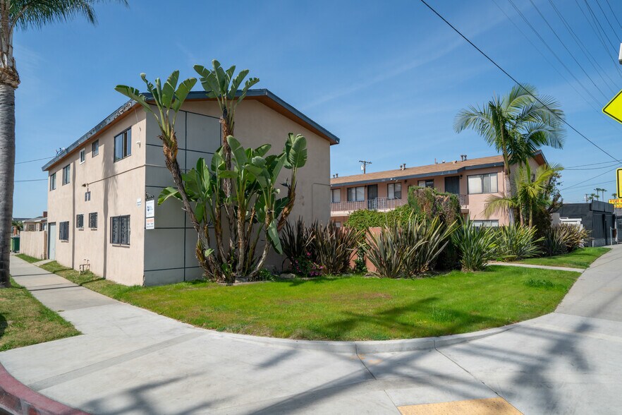 More Photos Of 5505 Cherry Ave, Long Beach Apartments For Sale